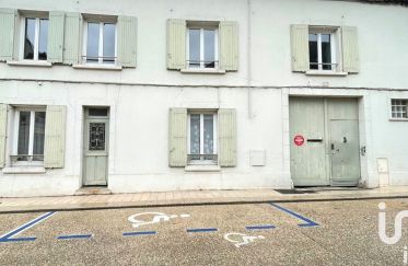 Triplex 4 rooms of 102 m² in Bougival (78380)