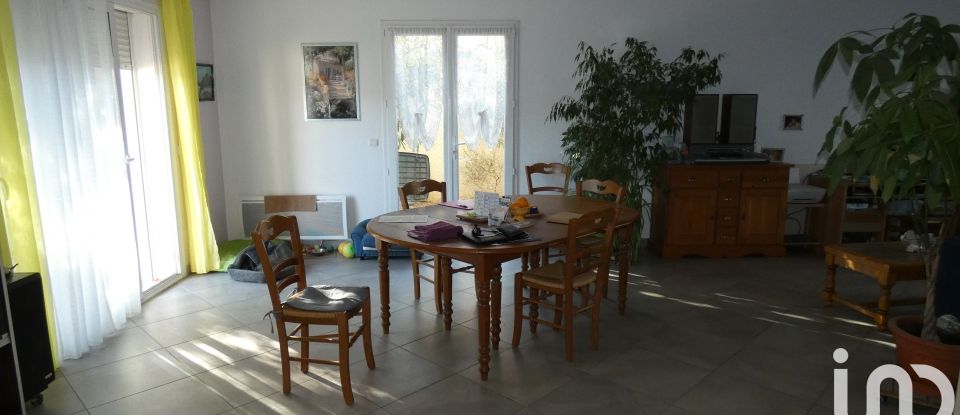 House 3 rooms of 82 m² in Sauvian (34410)