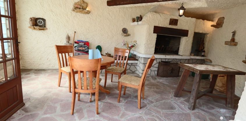 House 6 rooms of 130 m² in Ézanville (95460)