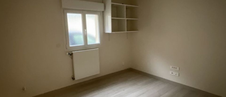 Apartment 3 rooms of 67 m² in Fontenay-sous-Bois (94120)