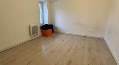 Apartment 2 rooms of 46 m² in Nîmes (30000)