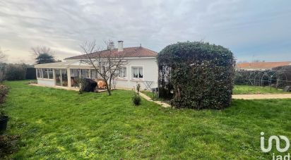 House 8 rooms of 148 m² in Apremont (85220)