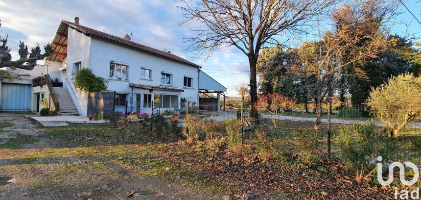 Country house 10 rooms of 250 m² in Livron-sur-Drôme (26250)