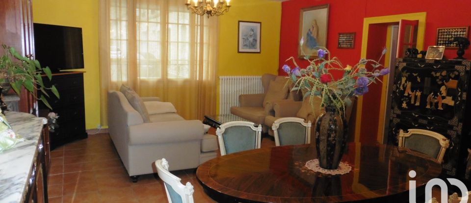 Village house 9 rooms of 280 m² in Sigoulès (24240)