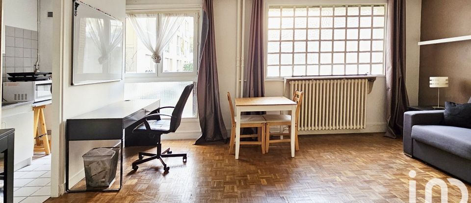 Apartment 1 room of 29 m² in Paris (75013)