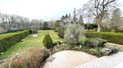 House 7 rooms of 165 m² in Rosoy (89100)