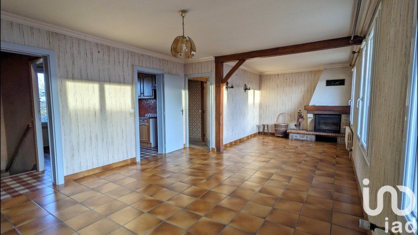 Maison traditionnelle 5 pièces de 119 m² à Beaupréau-en-Mauges (49600)