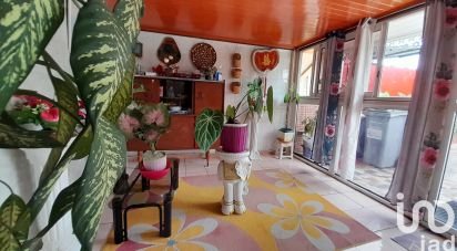 House 6 rooms of 105 m² in Saint-André (97440)