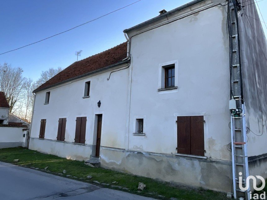 House 4 rooms of 97 m² in La Ferté-sous-Jouarre (77260)