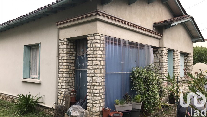 Town house 3 rooms of 66 m² in Bergerac (24100)