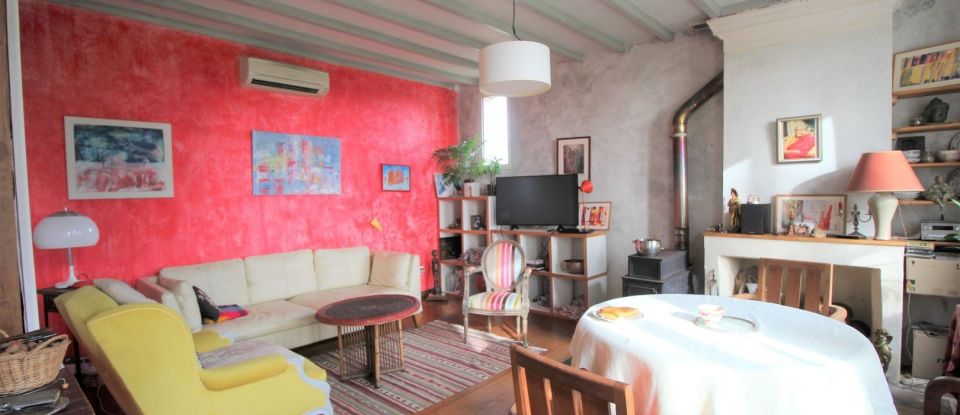 House 5 rooms of 183 m² in Le Pizou (24700)