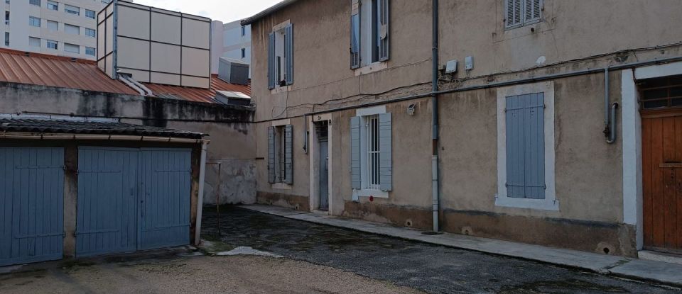 Appartement 2 pièces de 41 m² à Marseille (13004)