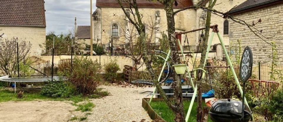 House 5 rooms of 102 m² in Braux-le-Châtel (52120)