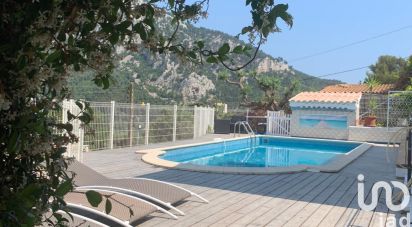 Traditional house 4 rooms of 103 m² in Toulon (83200)