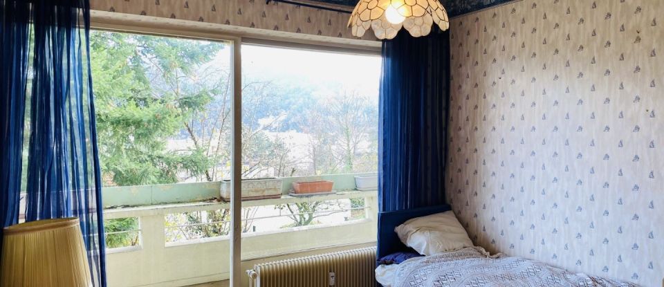 Apartment 9 rooms of 242 m² in Besançon (25000)