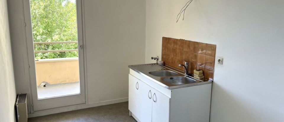 Apartment 3 rooms of 68 m² in Beauchamp (95250)