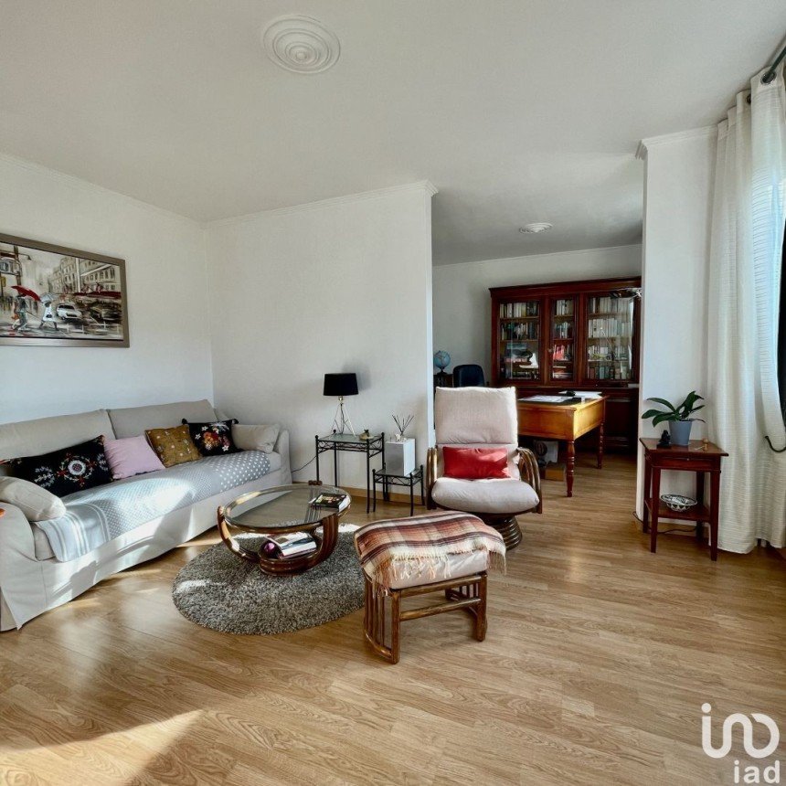 Appartement 4 pièces de 80 m² à Cognin (73160)