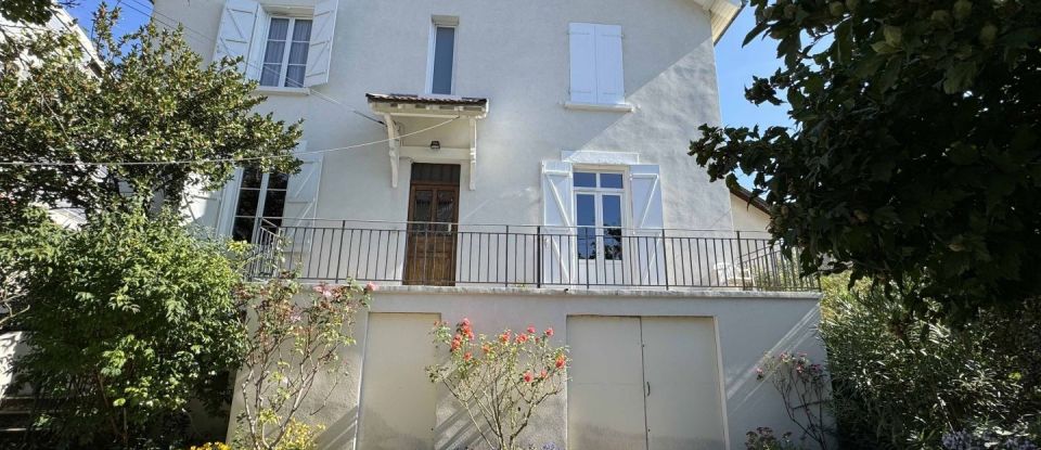 Maison 7 pièces de 165 m² à Grenoble (38100)