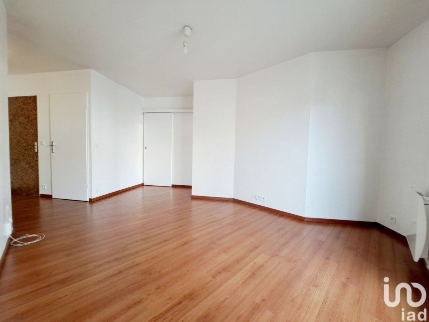 Appartement 2 pièces de 40 m² à Dammartin-en-Goële (77230)