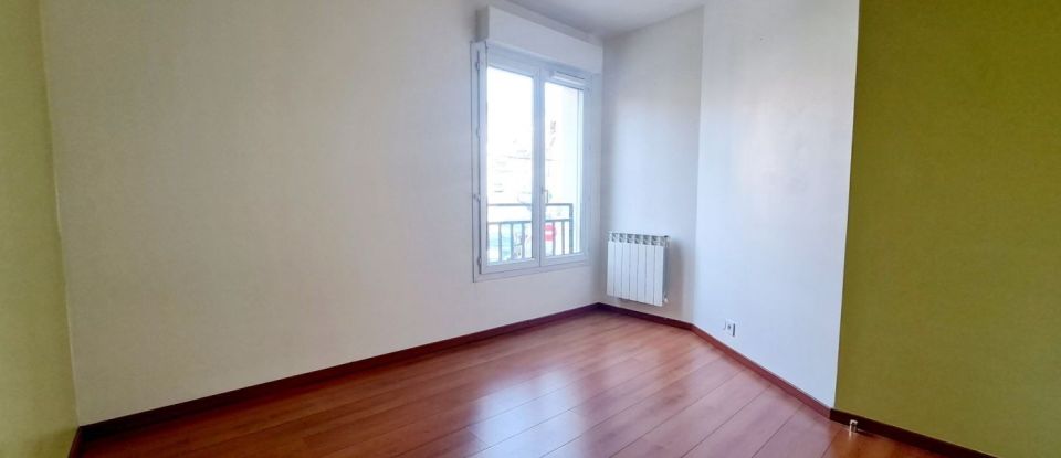 Apartment 2 rooms of 40 m² in Dammartin-en-Goële (77230)