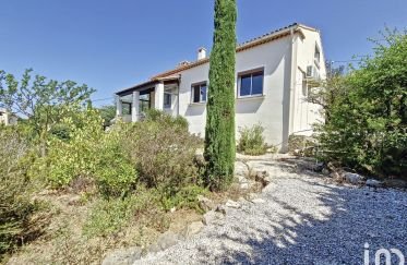 House 5 rooms of 110 m² in Six-Fours-les-Plages (83140)