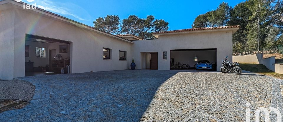 Traditional house 6 rooms of 188 m² in Draguignan (83300)