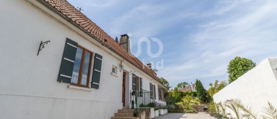 House 6 rooms of 144 m² in Nampont (80120)