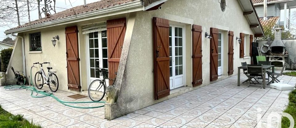 Maison traditionnelle 4 pièces de 110 m² à Arès (33740)