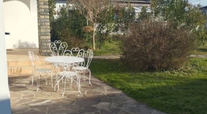 House 5 rooms of 98 m² in Orleix (65800)