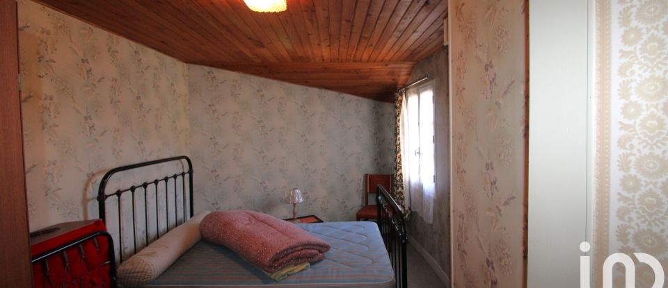 Village house 7 rooms of 125 m² in La Nouaille (23500)