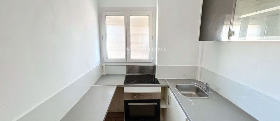 Appartement 3 pièces de 53 m² à Marseille (13011)
