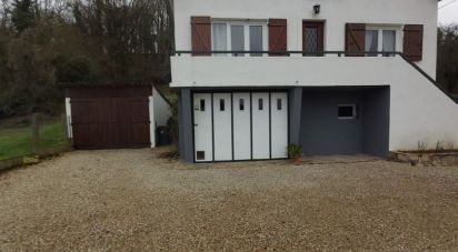 House 5 rooms of 107 m² in Gron (89100)