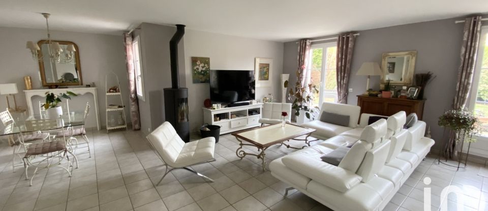 Maison 6 pièces de 150 m² à Ozoir-la-Ferrière (77330)