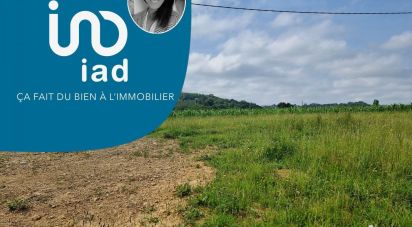 Land of 1,233 m² in Lahourcade (64150)