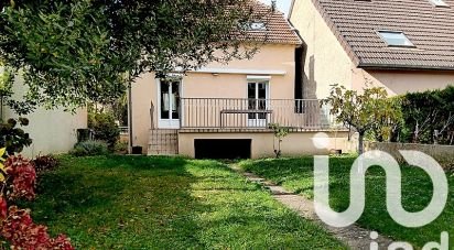House 5 rooms of 101 m² in Vélizy-Villacoublay (78140)