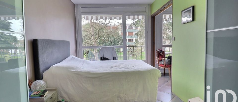 Apartment 5 rooms of 86 m² in Saint-Michel-sur-Orge (91240)