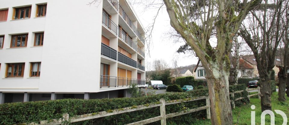 Apartment 3 rooms of 65 m² in Palaiseau (91120)