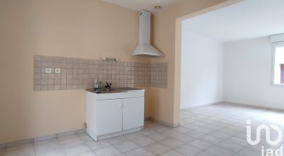 Town house 4 rooms of 105 m² in Mortain-Bocage (50140)