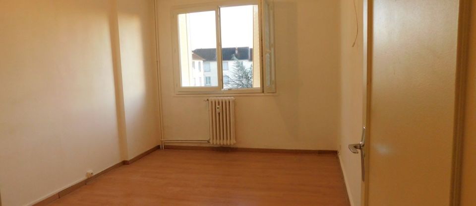 Apartment 4 rooms of 59 m² in Désertines (03630)