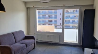Apartment 1 room of 26 m² in Saint-Julien-en-Genevois (74160)