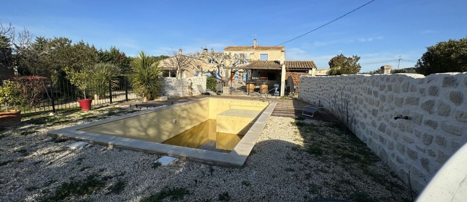House 9 rooms of 300 m² in Beaucaire (30300)