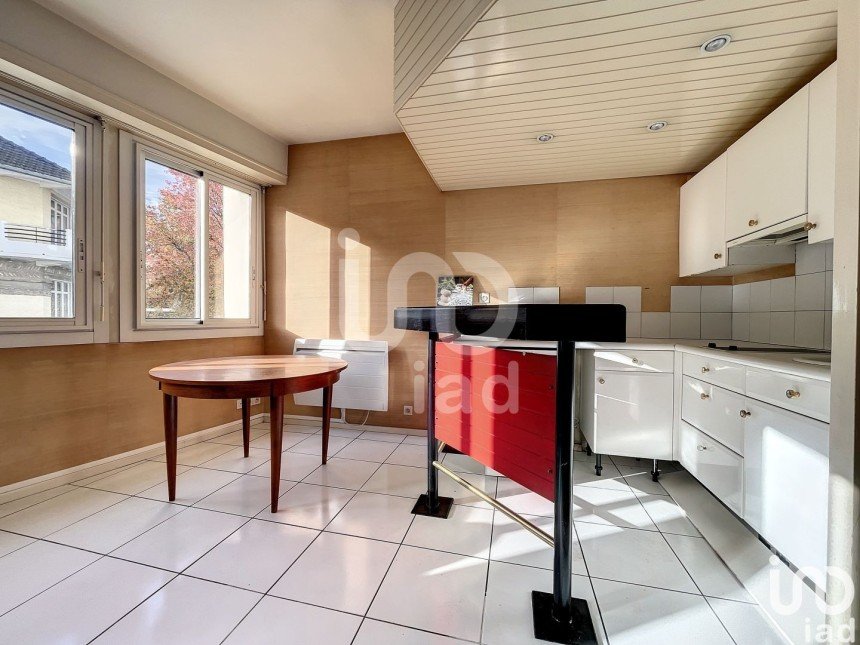 Apartment 1 room of 41 m² in Pau (64000)
