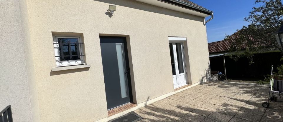 House 7 rooms of 140 m² in Saint-Valérien (89150)
