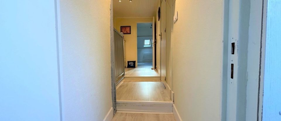 Triplex 4 rooms of 65 m² in Le Thillay (95500)