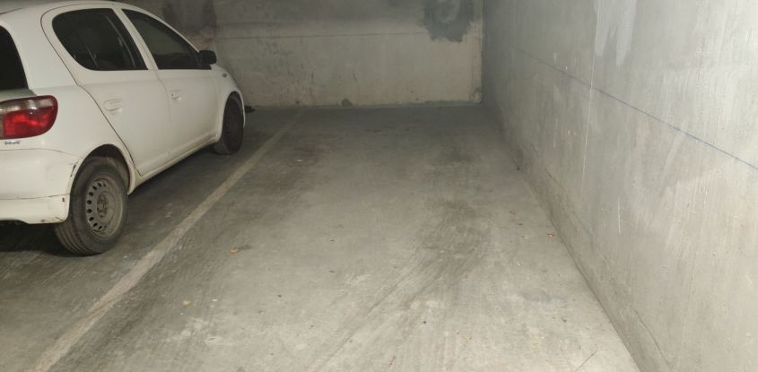 Parking/garage/box de 17 m² à Neuilly-sur-Marne (93330)