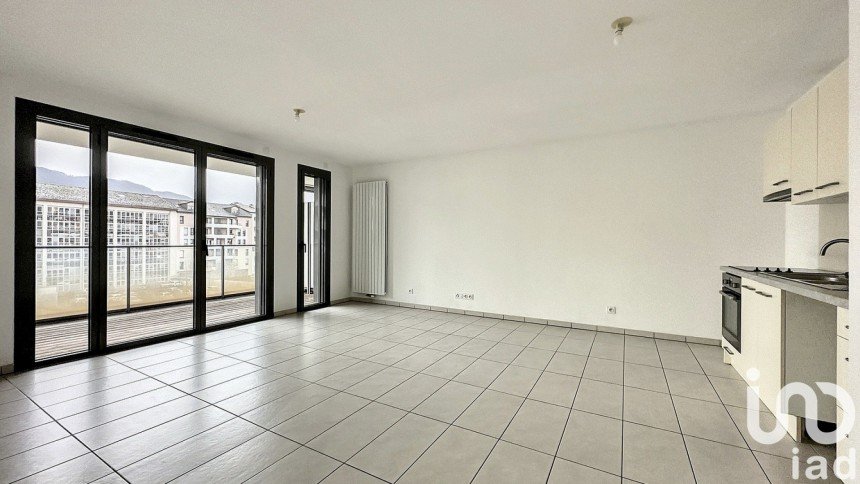 Appartement 3 pièces de 63 m² à Annecy (74000)