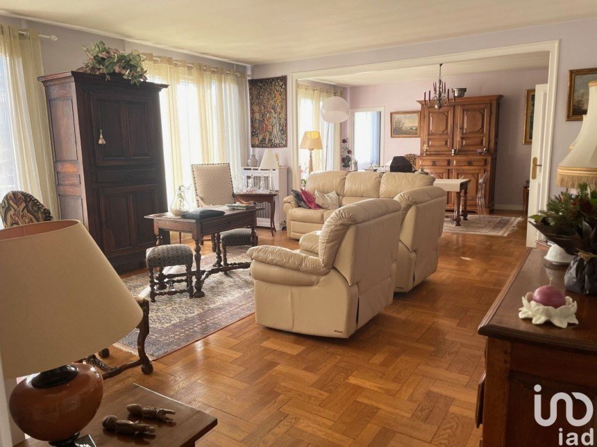 Appartement 5 pièces de 179 m² à Limoges (87000)