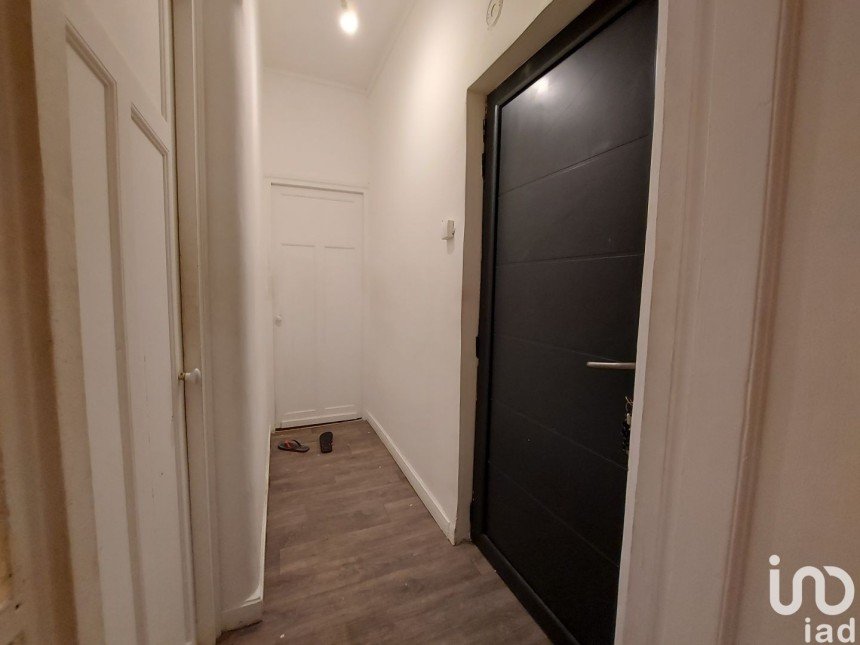 Apartment 3 rooms of 49 m² in Lille (59000)