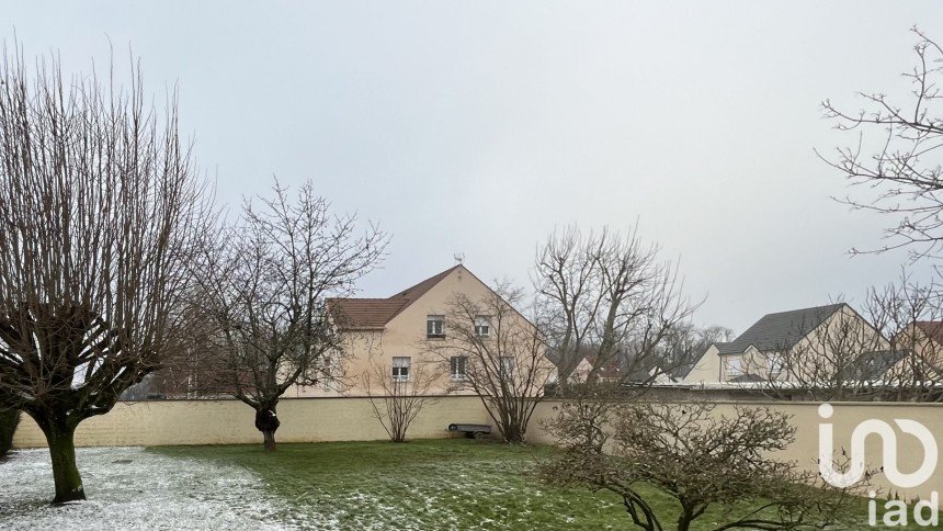 Terrain de 405 m² à Marles-en-Brie (77610)