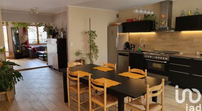 Village house 7 rooms of 162 m² in Sainte-Jalle (26110)